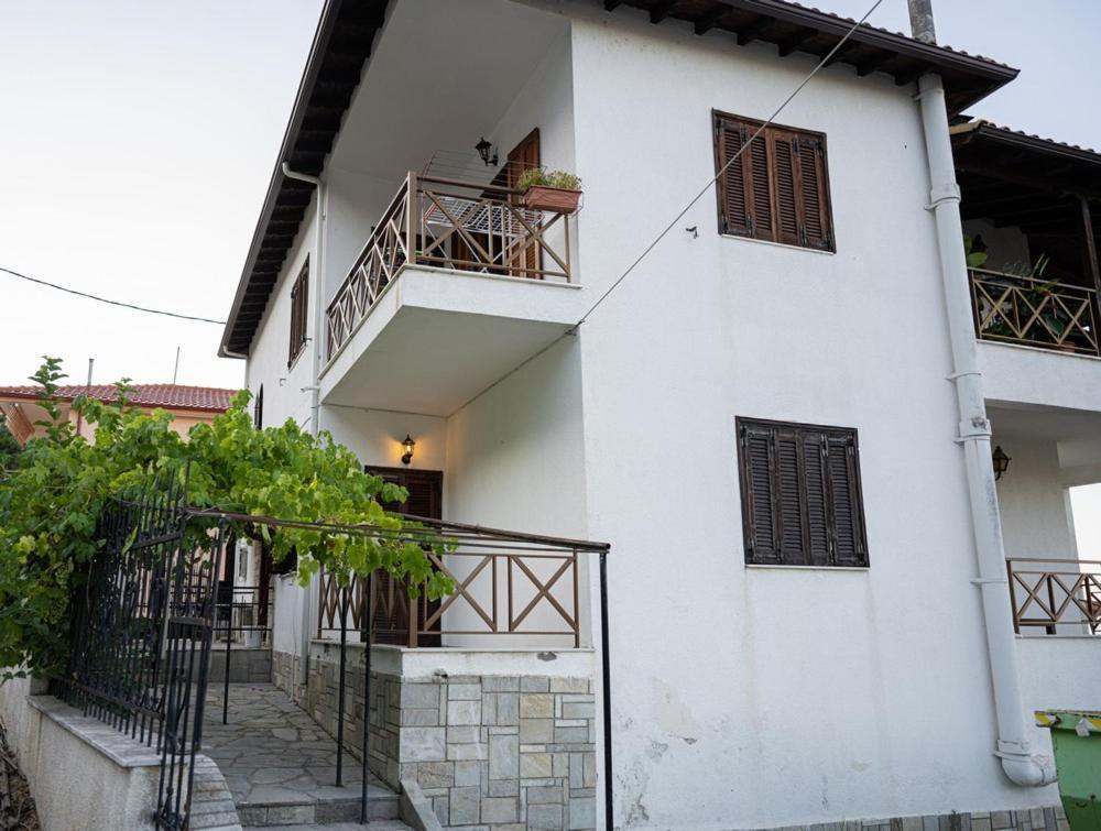 Este Luxury Apartments Kriopigi Ngoại thất bức ảnh