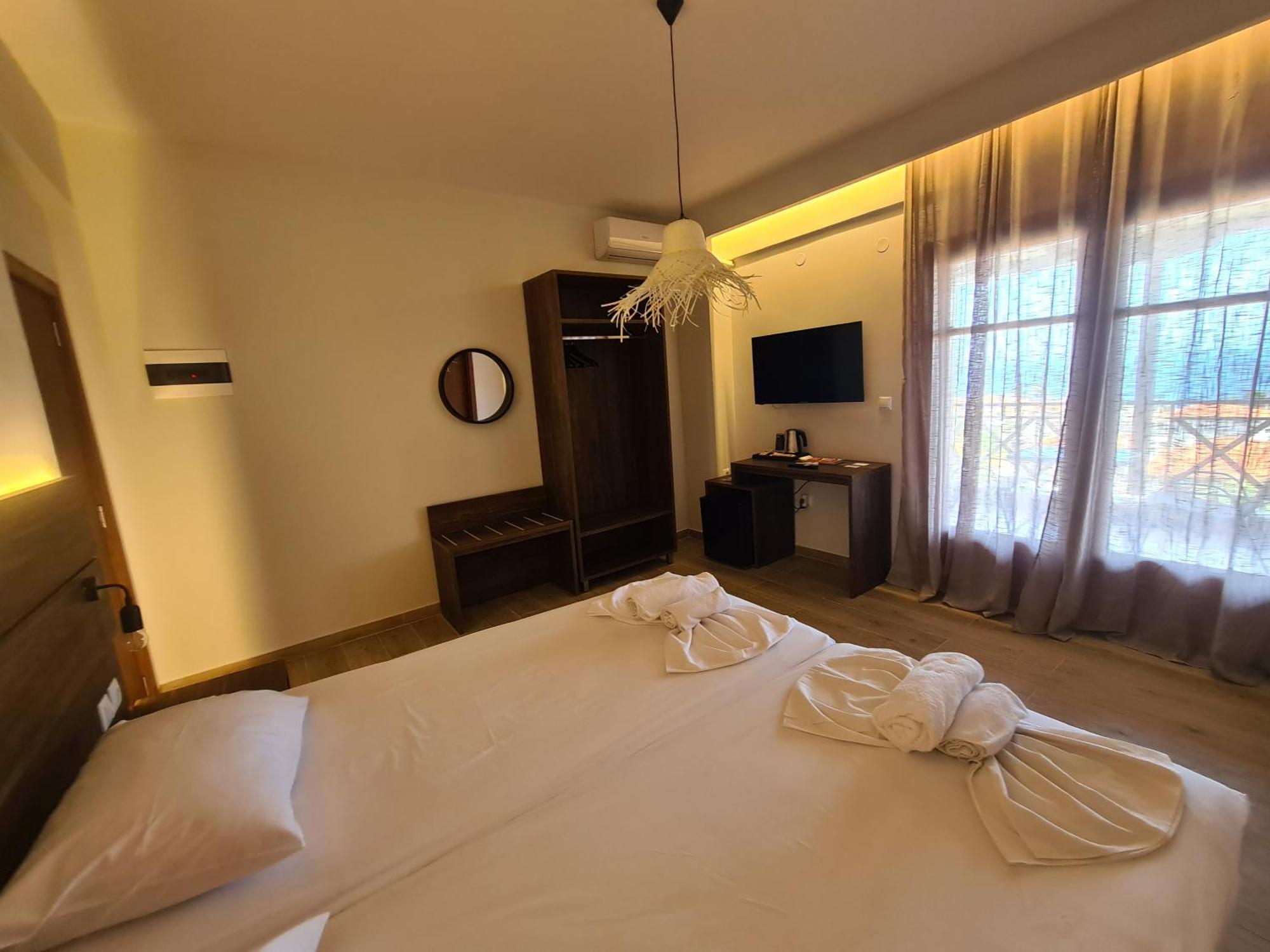 Este Luxury Apartments Kriopigi Ngoại thất bức ảnh